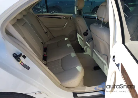 2005 Mercedes-Benz C 320 Luxury/Sport z USA, uszkodzony, nr VIN WDBRF64J15F597304